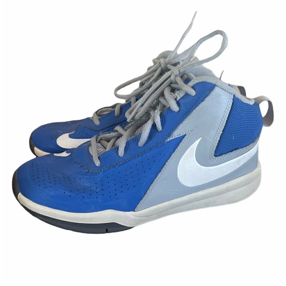 Nike Team Hustle D7 High-Top Basketball Shoes 4.5